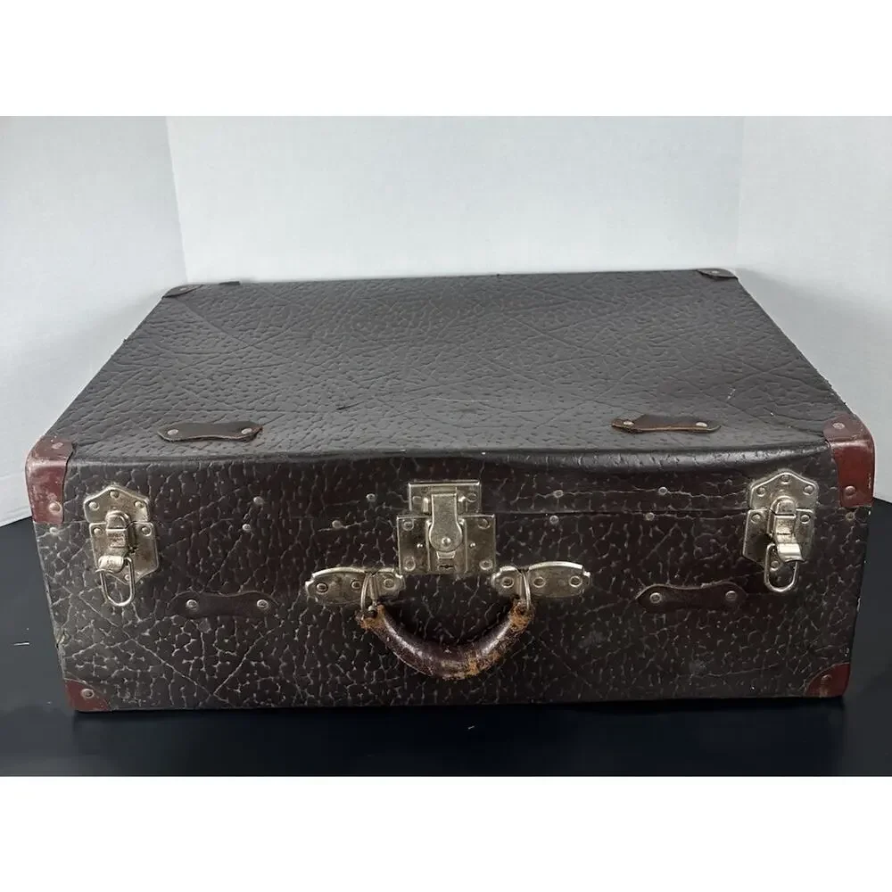 Antique Belber Luggage Trunk – 1920s-30s Wardrobe Trunk with Original Hardware